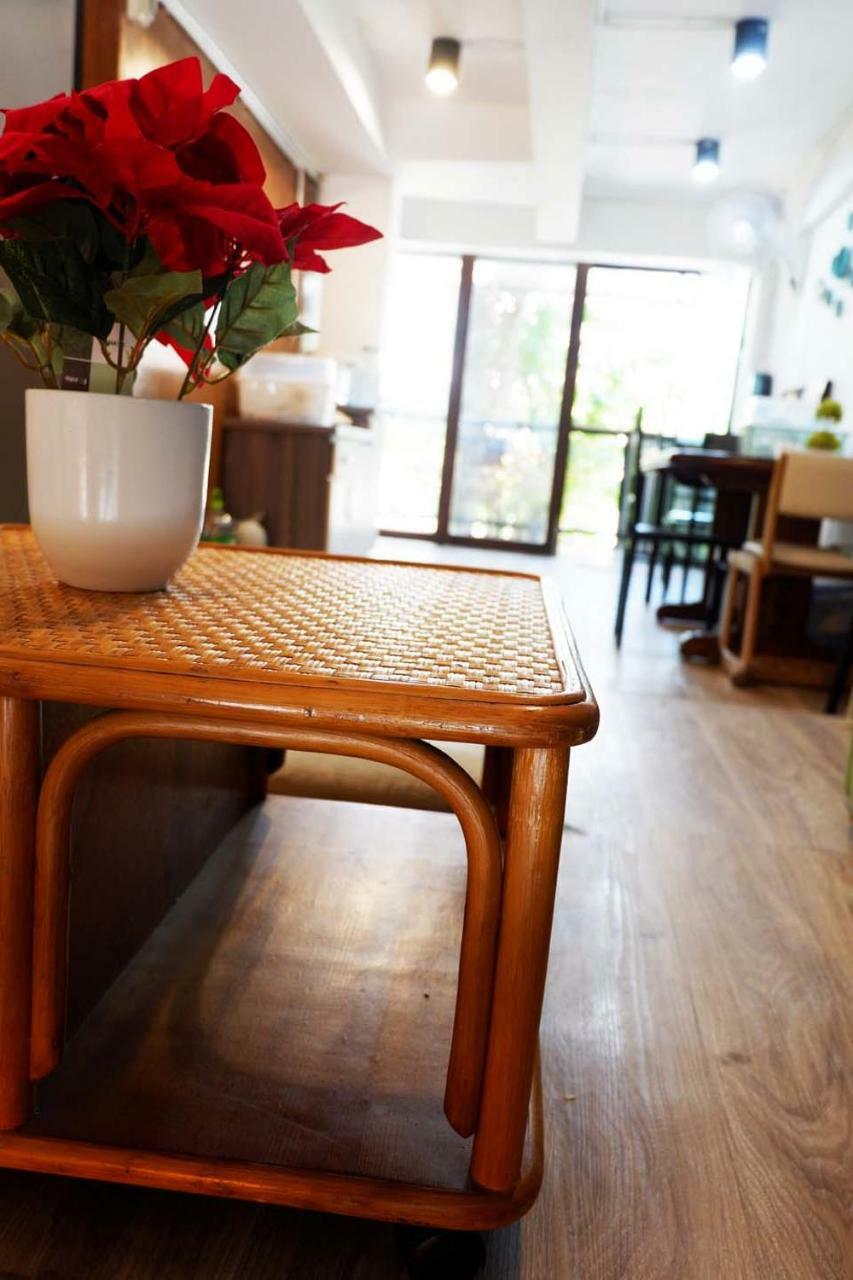First Phuket Hostel Экстерьер фото